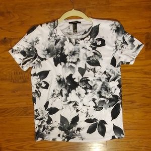 Forever 21 black and white floral tee